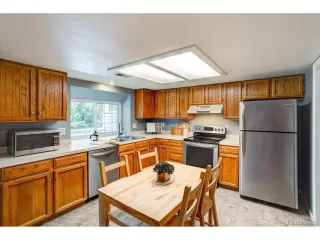 Photo #2: 7306412 Listing