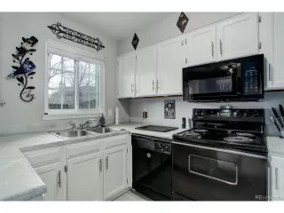 Photo #2: 7309204 Listing