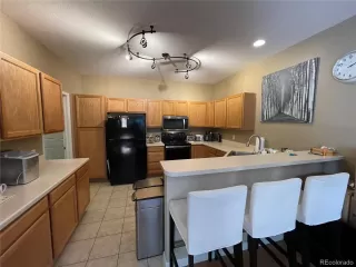 Photo #2: 7310260 Listing