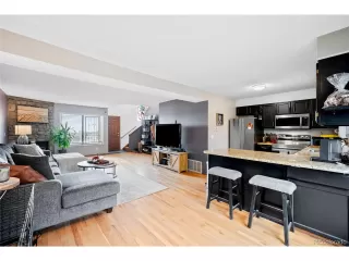 Photo #3: 7310967 Listing 