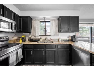 Photo #6: 7310967 Listing 