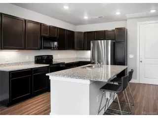 Photo #6: 7315193 Listing 