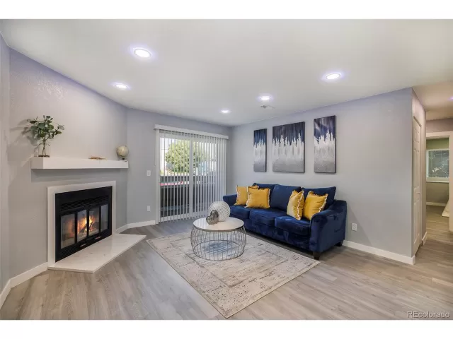 MLS: 7316644 Condo For Sale