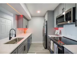 Photo #2: 7316644 Listing