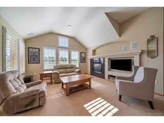 Photo #5: 7317081 Listing