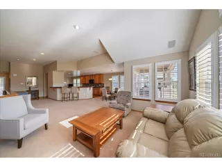 Photo #6: 7317081 Listing