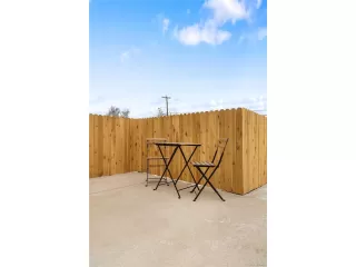 Photo #5: 7318499 Listing