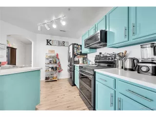 Photo #6: 7320116 Listing