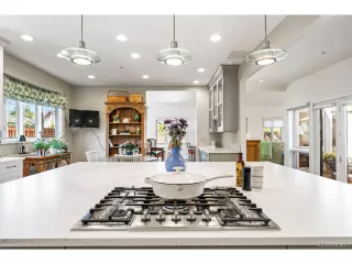 Photo #6: 7321320 Listing 