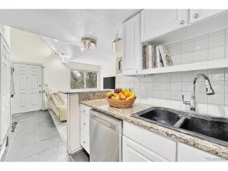 Photo #6: 7327116 Listing