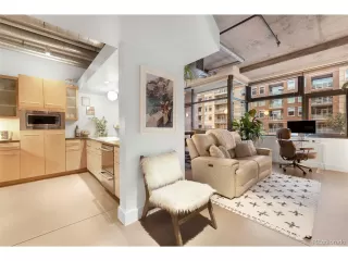 Photo #5: 7328881 Listing 