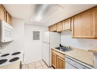 Photo #5: 7329259 Listing 