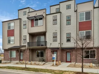 Photo #2: 7330477 Listing