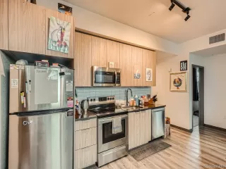 Photo #5: 7330526 Listing