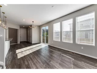 Photo #6: 7330963 Listing