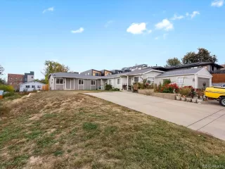 Photo #2: 7332609 Listing