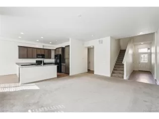 Photo #3: 7334593 Listing 