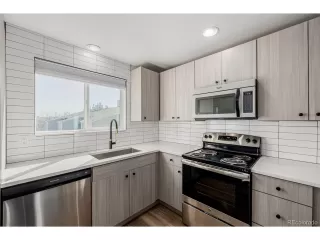 Photo #2: 7335164 Listing 