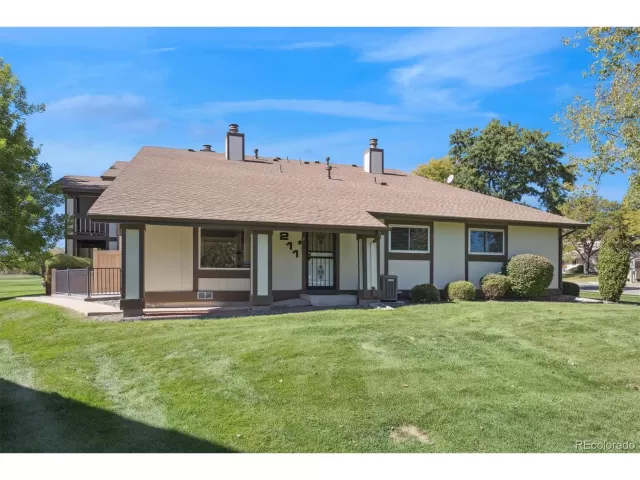 MLS: 7335986 Condo For Sale