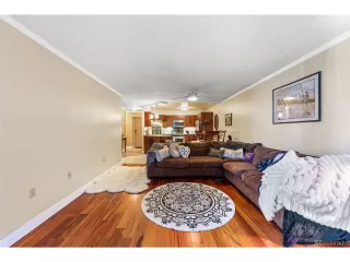 Photo #4: 7337593 Listing 