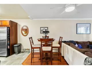 Photo #5: 7337593 Listing 