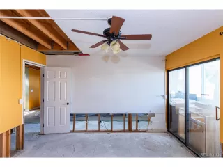 Photo #4: 7337813 Listing