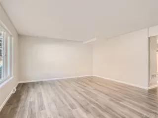 Photo #4: 7343989 Listing 