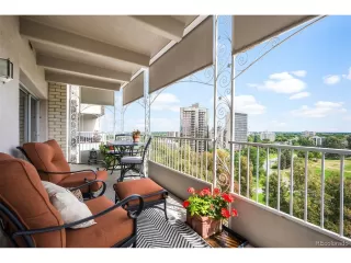 Photo #5: 7345923 Listing 