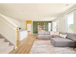 Photo #3: 7353187 Listing