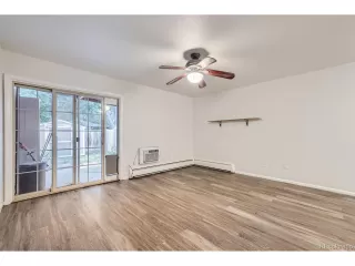 Photo #6: 7353754 Listing