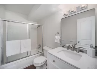 Photo #5: 7353788 Listing