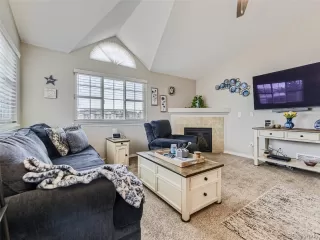 Photo #5: 7354812 Listing 