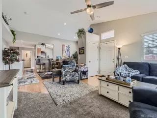 Photo #6: 7354812 Listing 