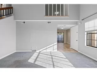 Photo #4: 7359722 Listing