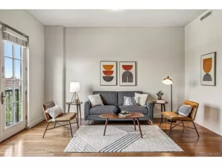 Photo #5: 7359801 Listing 