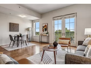 Photo #6: 7359801 Listing 