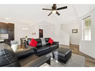 Photo #3: 7360647 Listing