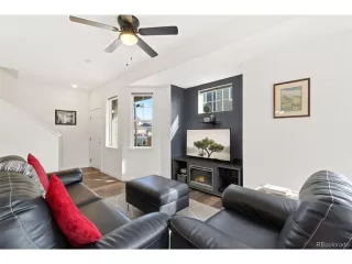 Photo #4: 7360647 Listing