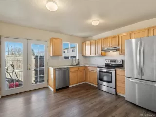 Photo #4: 7362153 Listing