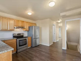 Photo #5: 7362153 Listing