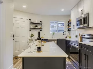 Photo #3: 7363587 Listing 