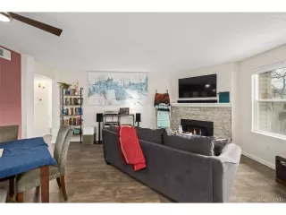 Photo #5: 7364668 Listing