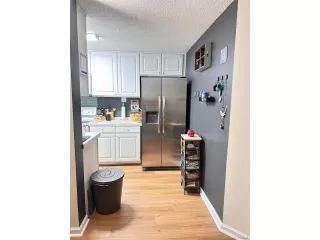 Photo #5: 7366633 Listing 