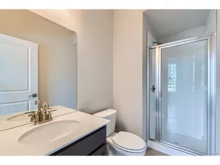 Photo #6: 7366980 Listing