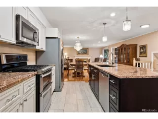 Photo #3: 7367306 Listing