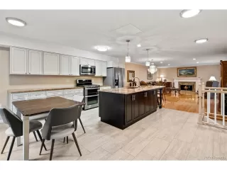 Photo #4: 7367306 Listing