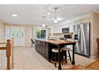 Photo #5: 7367306 Listing