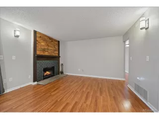 Photo #4: 7367949 Listing 