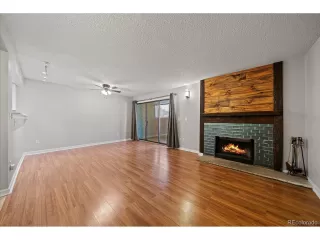 Photo #5: 7367949 Listing 