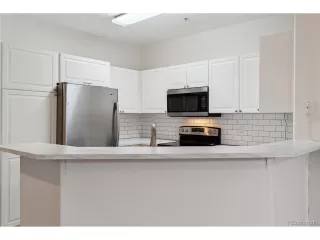 Photo #6: 7367956 Listing